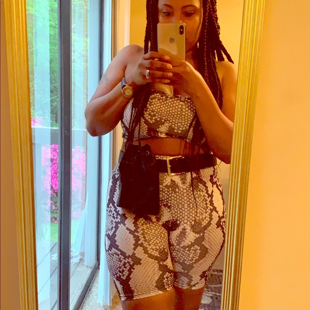 2 Piece SnakeSkin Set🐍🐍🐍